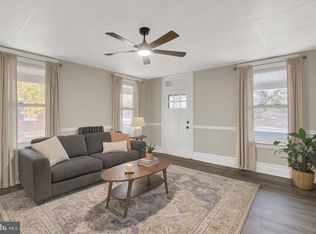 551 York St, Hanover, PA 17331