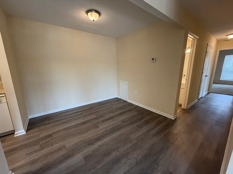 Forestbrook Apartments — Photo 11