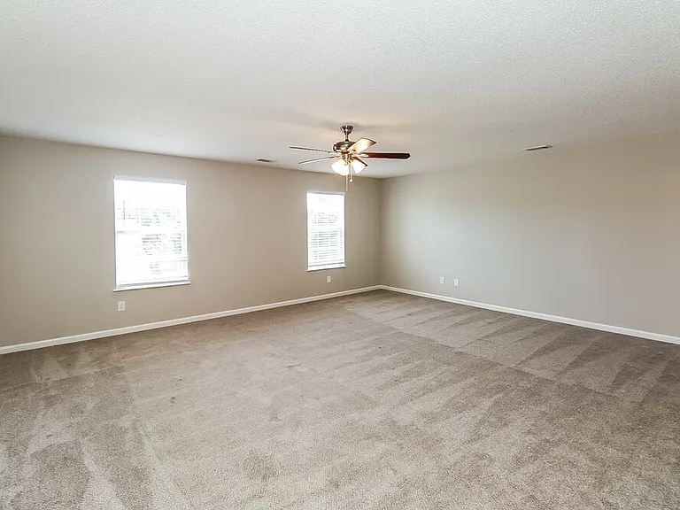 1112 Saint Phillips Ct — Photo 11