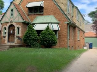 3378 N 47th St #1, Milwaukee, WI 53216