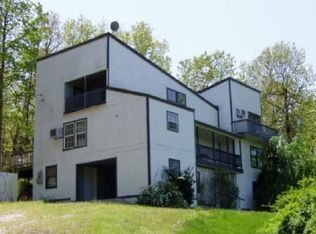 305 Blue Spruce Ln, Lampe, MO 65681