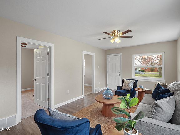 4th image of 5617 Harvest Ln