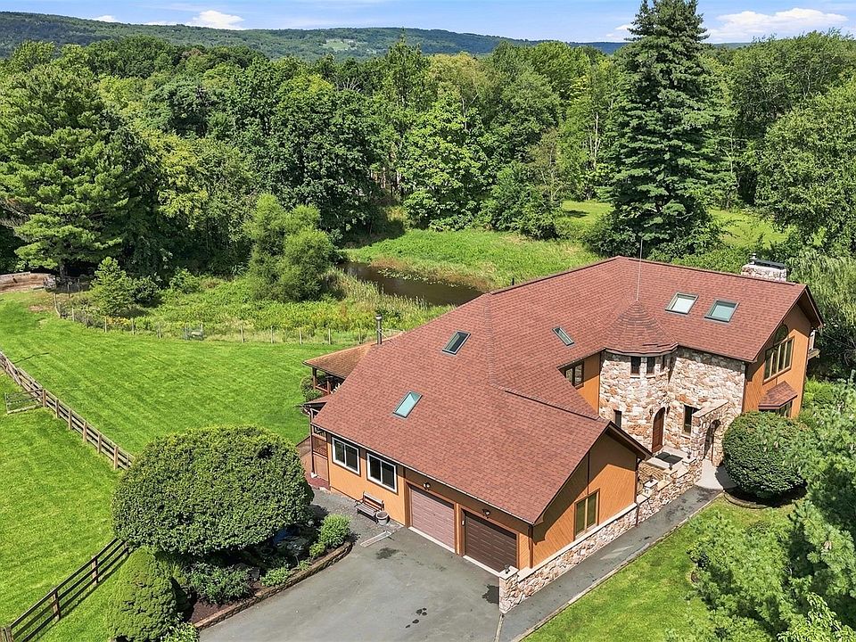 1st image of 289 Pine Grove Road