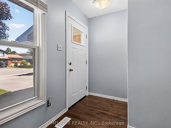 3rd image of 1250 Jalna Blvd #12