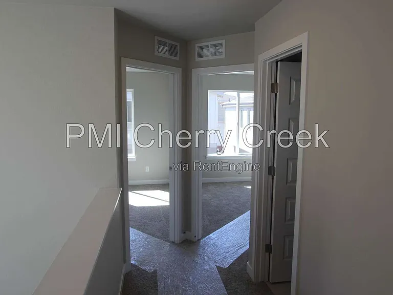 12871 E Caspian Pl — Photo 33