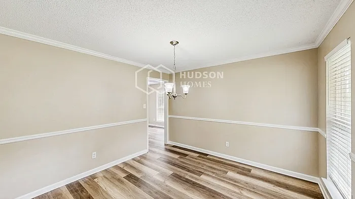 105 Berryhill Cir — Photo 8