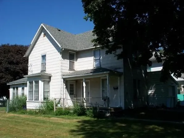 505 Hall St, Tama, IA 52339