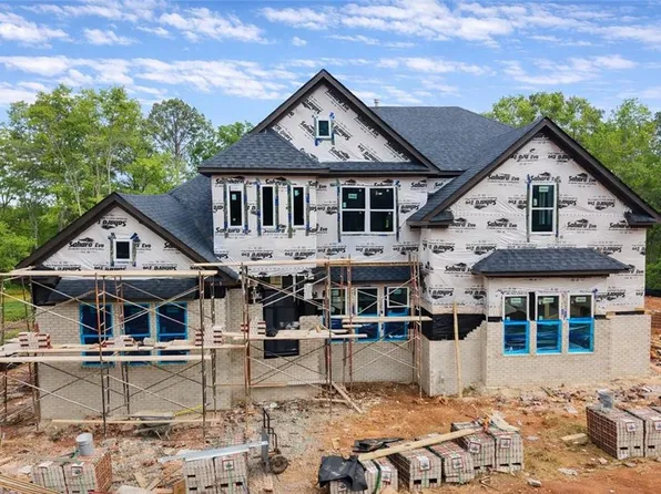 1290 New Hope Church Rd, Loganville, GA 30052