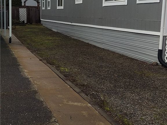 3rd image of 1111 Archwood Dr SW Unit 240