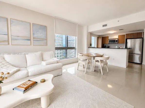 300 S Biscayne Boulevard Unit T-3701, Miami, FL 33131