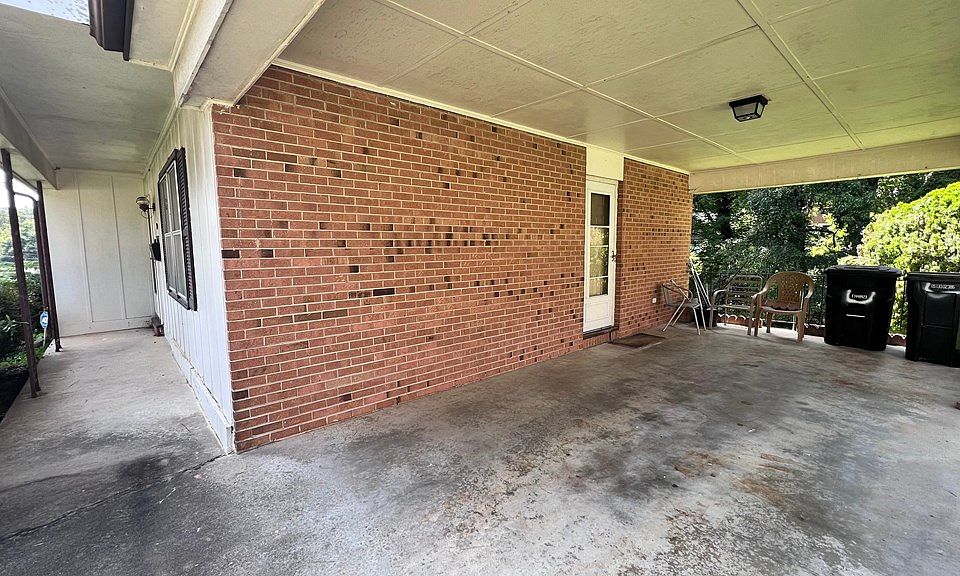 2nd image of 150 Westmore Dr