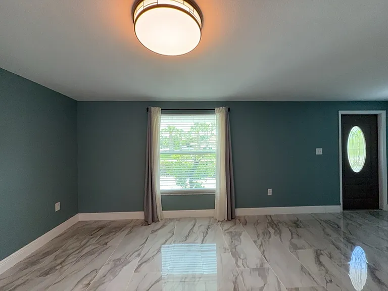 2055 Hyatt Dr — Photo 13