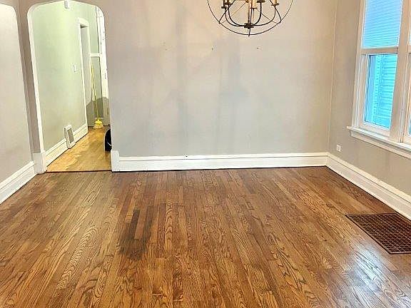 3rd image of 5719 N McVicker Ave #1