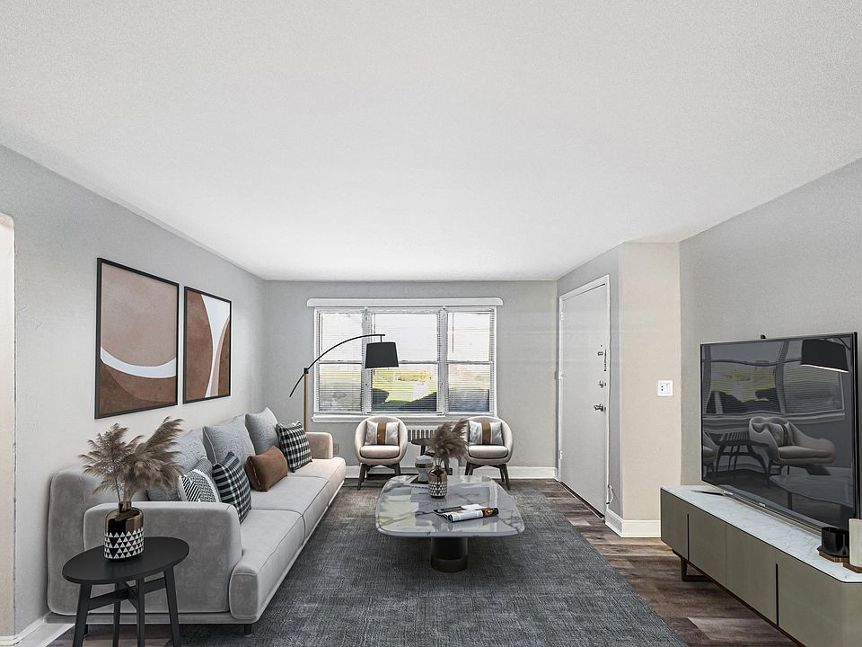 1st image of 2 W Oakland Ave #29A