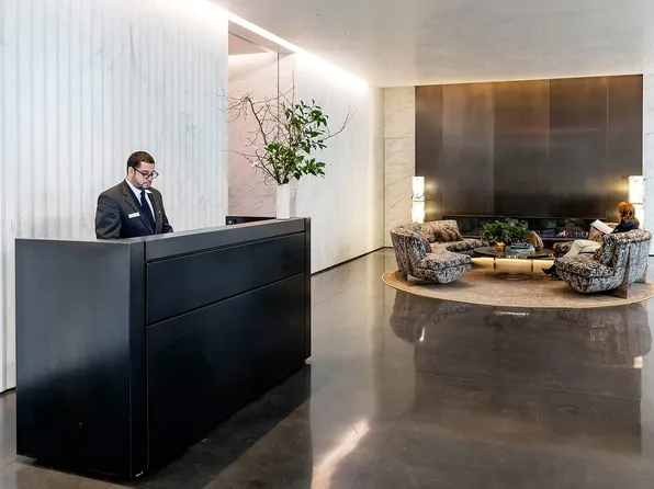 100 East 53rd Street image 14 of 15