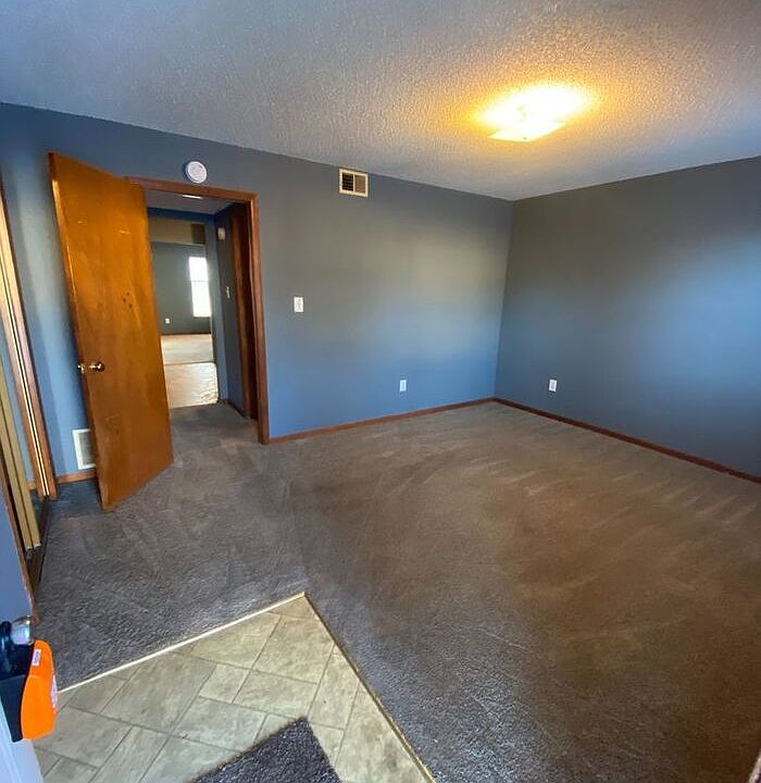 1st image of 169 NW Vesper St #169