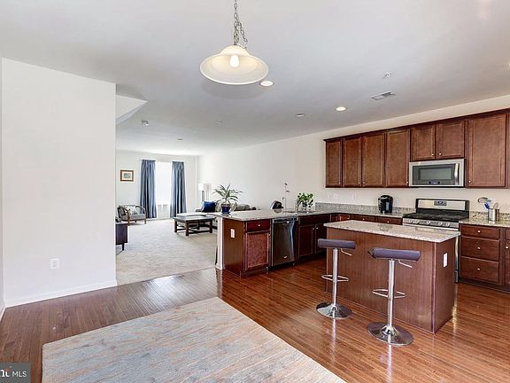 4th image of 12805 Longford Glen Dr