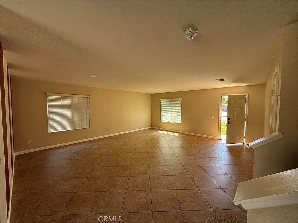 Building Photo - 33072 Gypsum St
