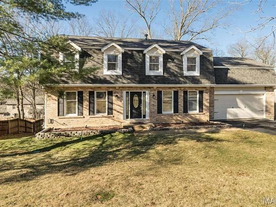 177 Spring Leigh Ct, Ballwin, MO 63011