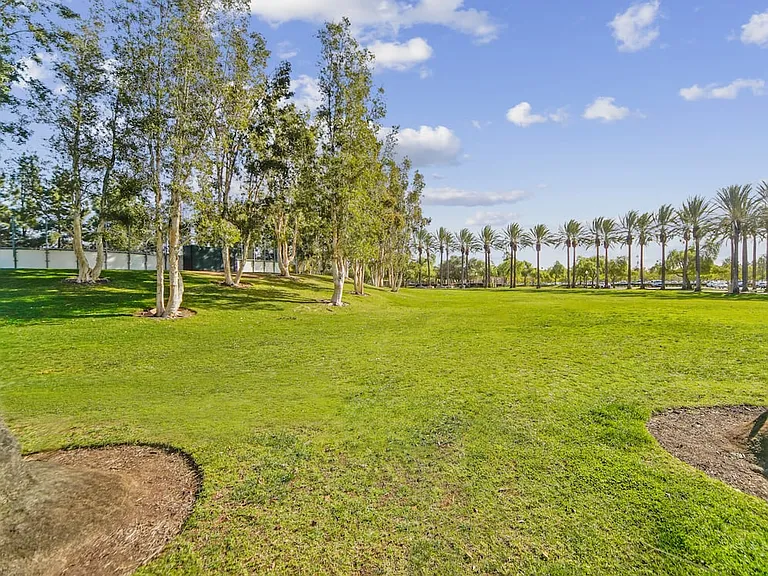 Residents can enjoy access to 13 parks, including Central Park