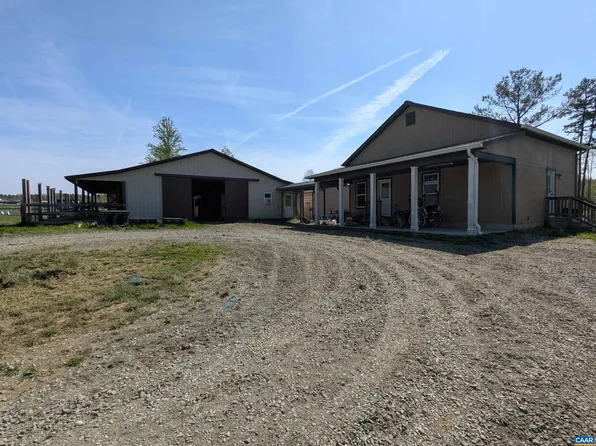 4064 Deep Creek Rd, Kents Store, VA 23084