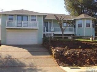 10455 Point Lakeview Rd, Kelseyville, CA 95451