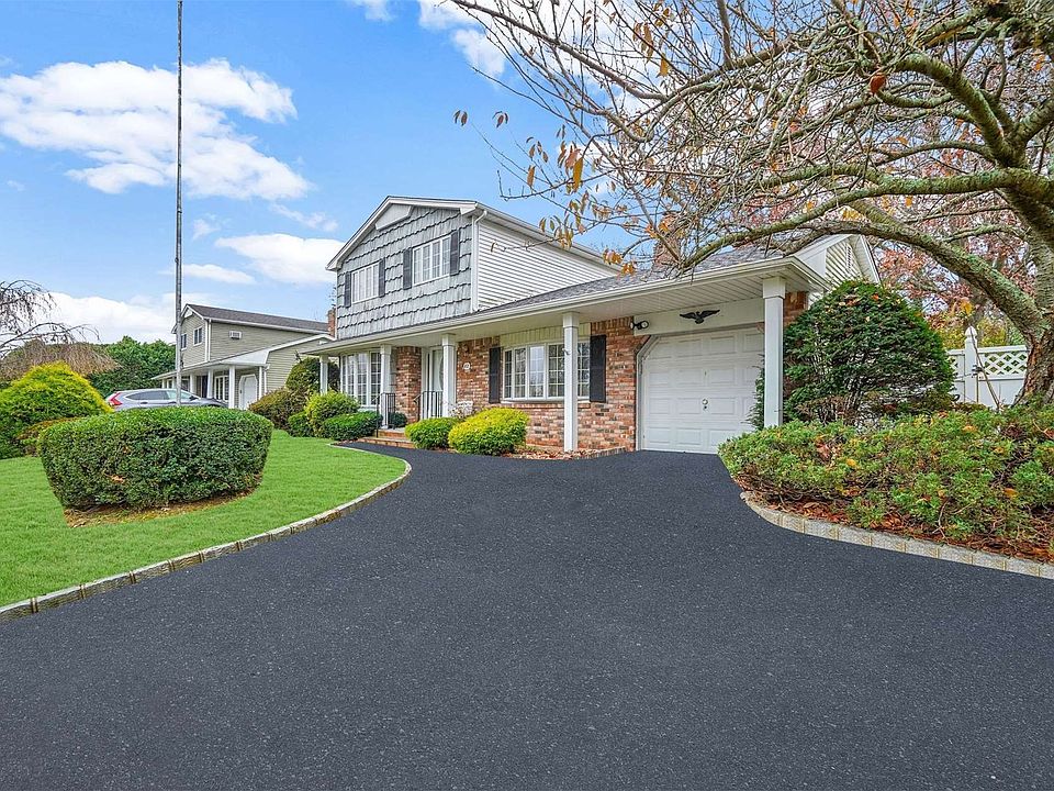 82 Cardinal Lane, Hauppauge, NY 11788 Zillow