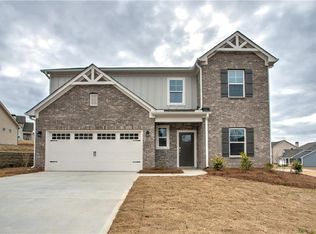 1355 Woods Ln, Jefferson, GA 30549