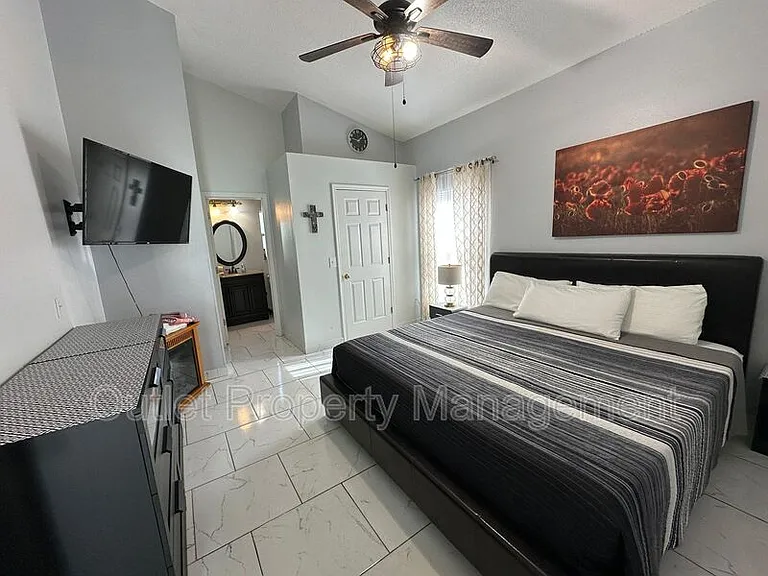 645 Majesty Dr — Photo 6