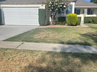 8900 Amigo Ave, Northridge, CA 91324