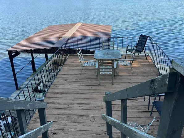 19475 Killian Ln, West Frankfort, IL 62896