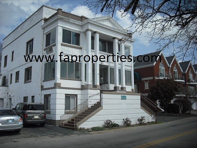 1st image of 110 W Water St APT A