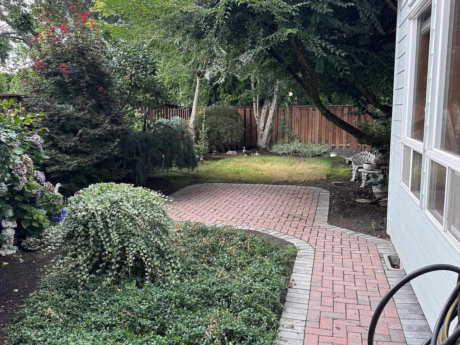 3 bed, 1959 sqft, $4,500 — Photo 2