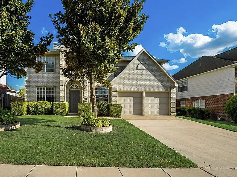 Outside - Front of House