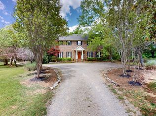 29 Hummingbird Dr, Fayetteville, TN 37334