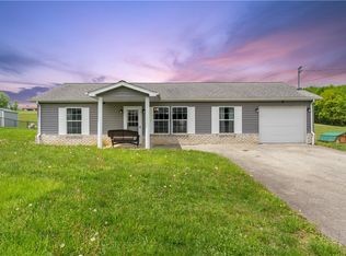 2109 Ridge Blvd, Connellsville, PA 15425