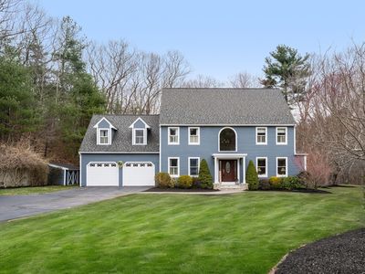 3 Tallwood Dr, Medfield, MA, 02052
