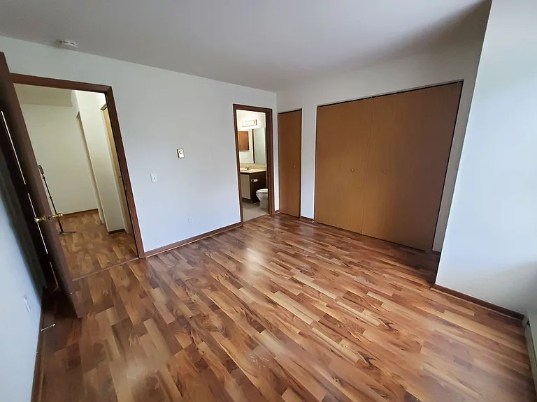 Orchard Village Apartments — Photo 171