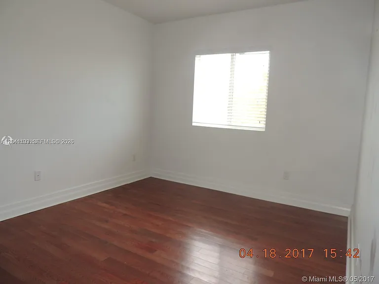 1926 SE 23rd Ct — Photo 8