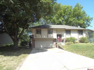 15280 W St, Omaha, NE 68137