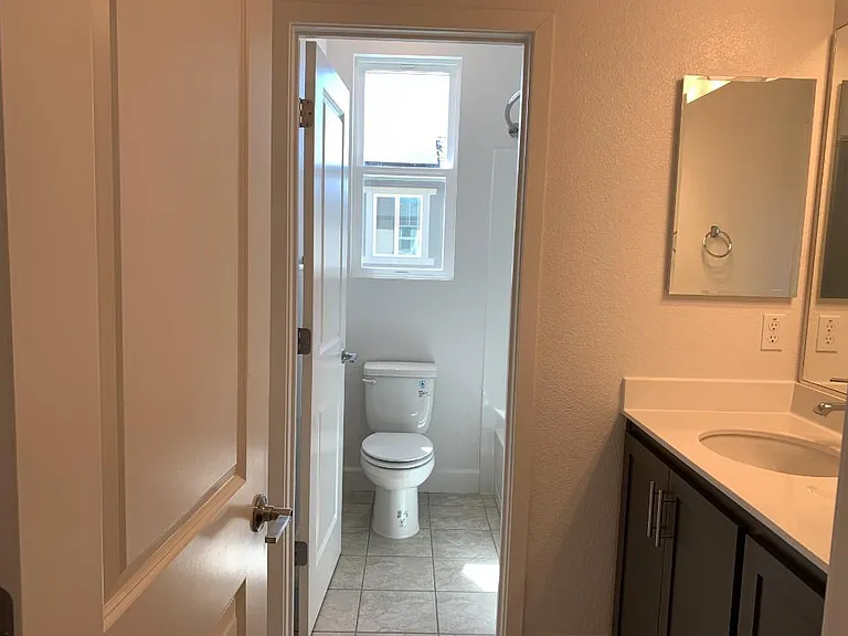 85 Savannah Ln — Photo 7
