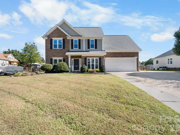 3839 Bent Creek Dr SW, Concord, NC 28027