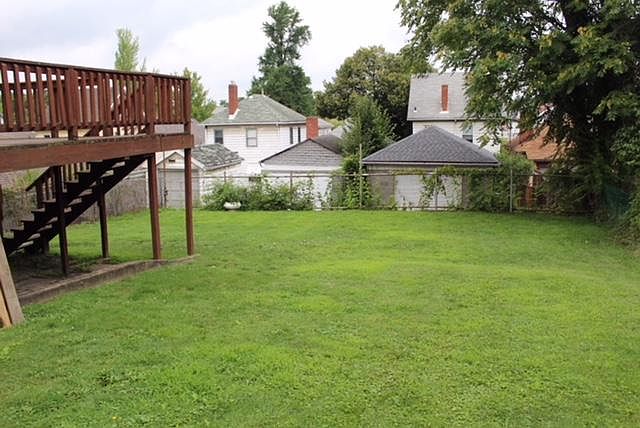 2nd image of 1422 Woodland Ave