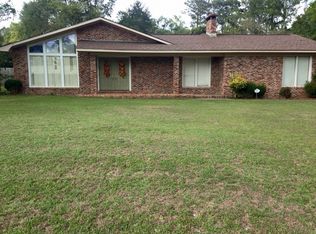 1711 Eastwood Dr, Waynesboro, MS 39367