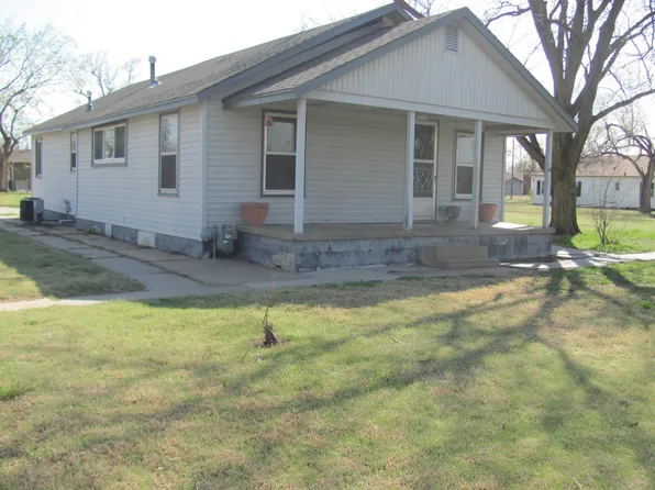 229 E Ave E, South Hutchinson, KS 67505
