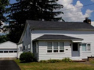 205 College St, Youngsville, PA 16371