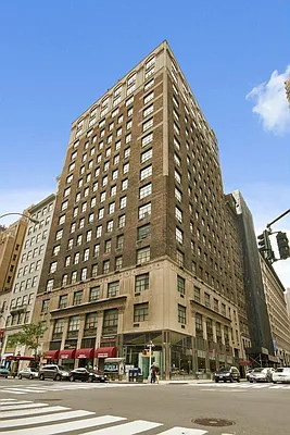 Rented by Douglas Elliman | media 15