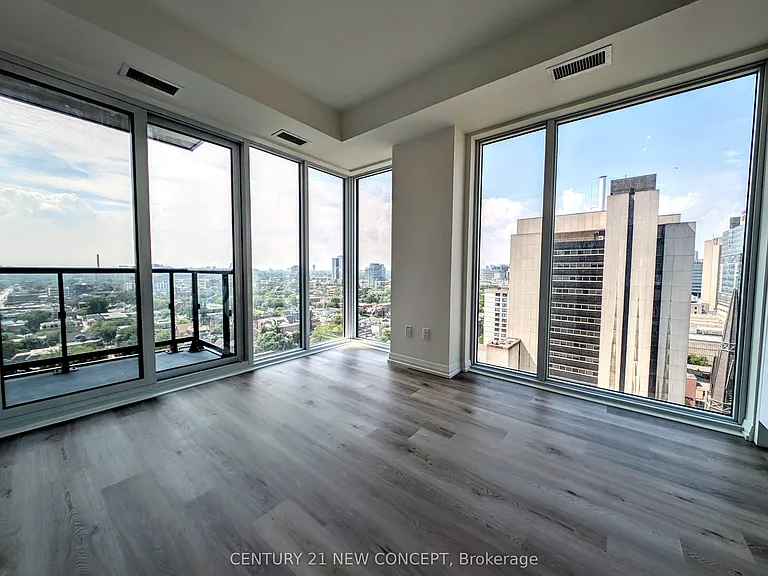 280 Dundas St W #1602 — Photo 12