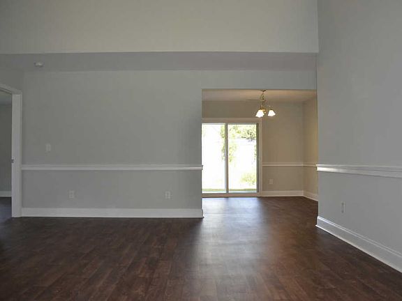3rd image of 108 Catfish Ct
