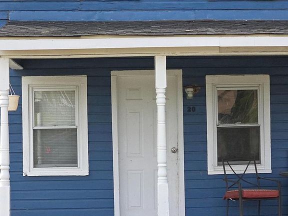 3rd image of 20 Church Landing Rd